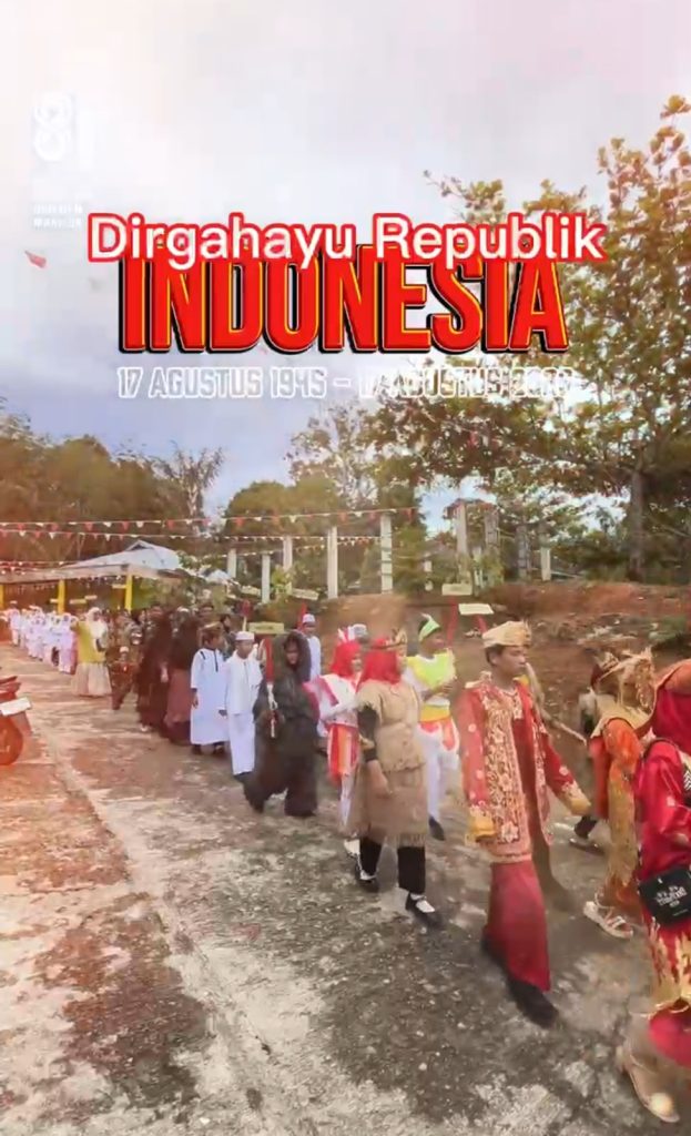 MTsN 5 Pasaman Tampilkan Semangat Merah Putih dalam Pawai Kemerdekaan HUT RI ke-81